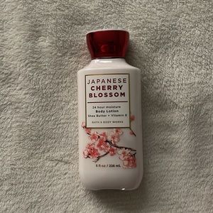 Two pice Japanese cherry blossom